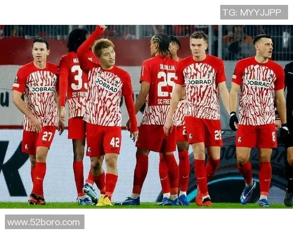 法兰克福客场力克弗赖堡，稳固德甲积分榜前列地位